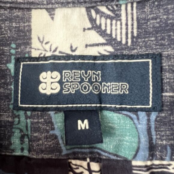 Reyn Spooner Okinawan Village Aloha Shirt Mens Sz Medium Blue Classic Hawaiian - Picture 10 of 15